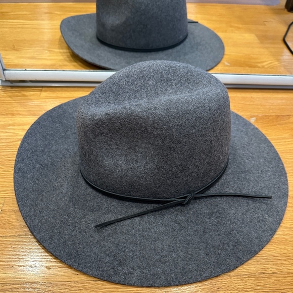 Brand new 100 % felt fedora - from Nordstrom - Picture 1 of 5